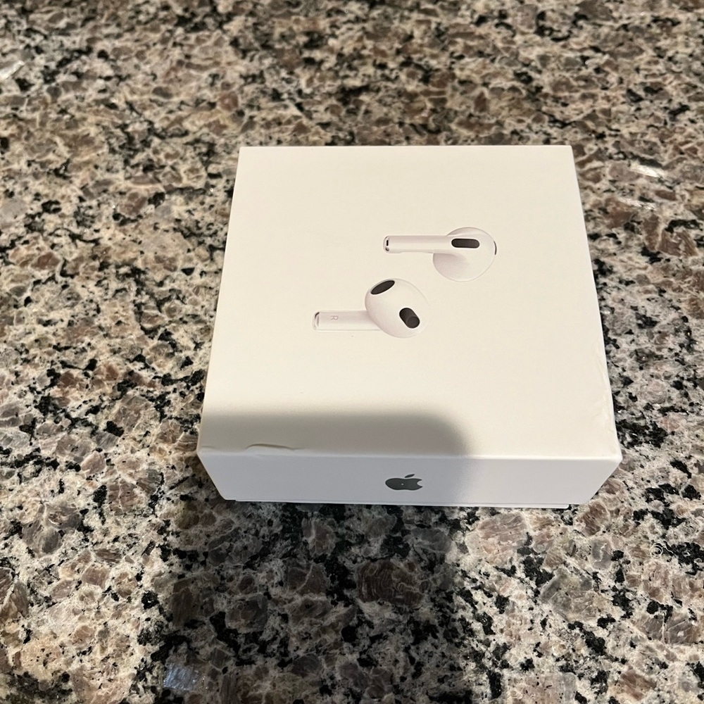 Apple AirPod Gen 3